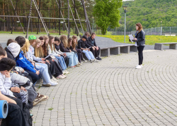 Фото 2 к новости От теории к практике: метрологический класс провел измерения легендарной Шуховской башни